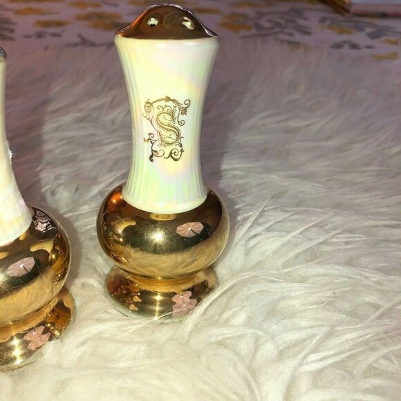 Vintage Irisdescent Luster Ceramic Monogrammed Salt and Pepper Shaker Set - Picture 3 of 8